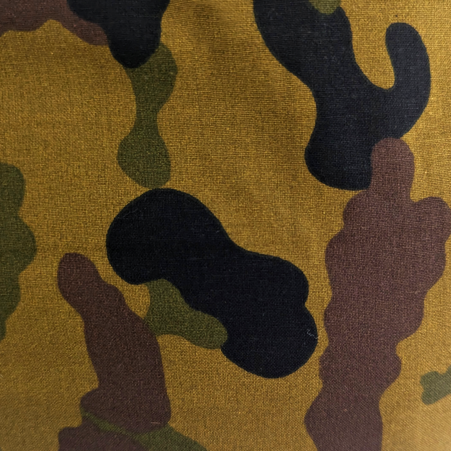 Banane Alon Alon / Militaire